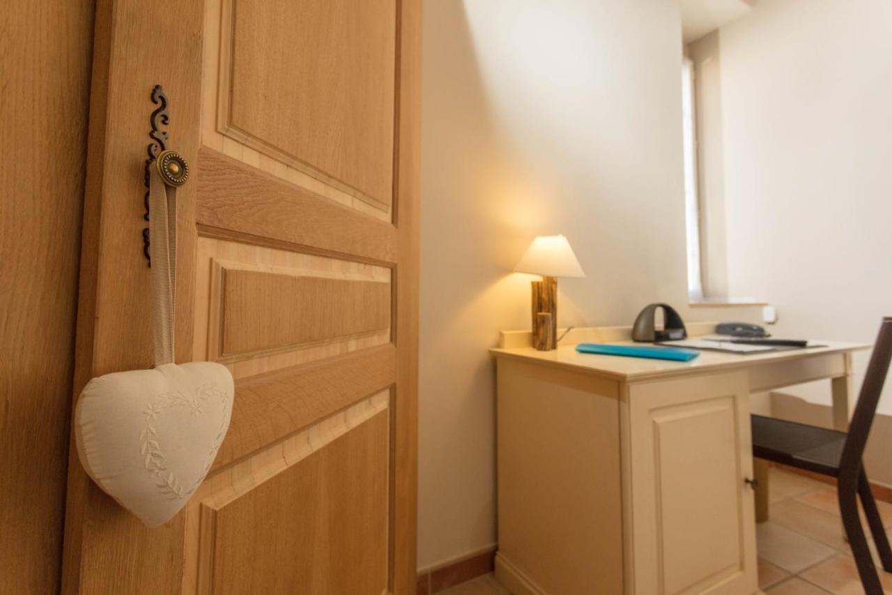 Logis Auberge Cote Jardin Hotell Lézignan-Corbières Exteriör bild